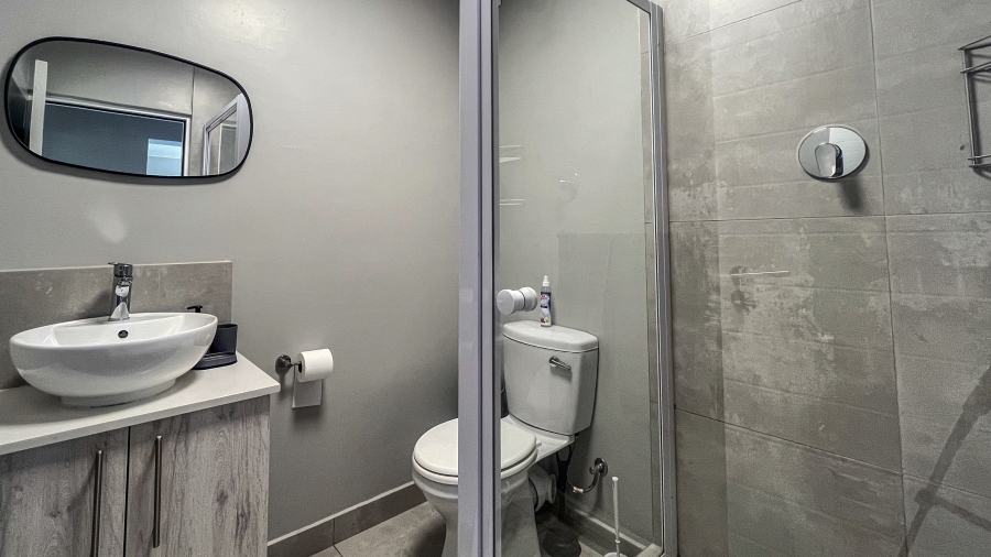 To Let 2 Bedroom Property for Rent in Olifantskop Western Cape